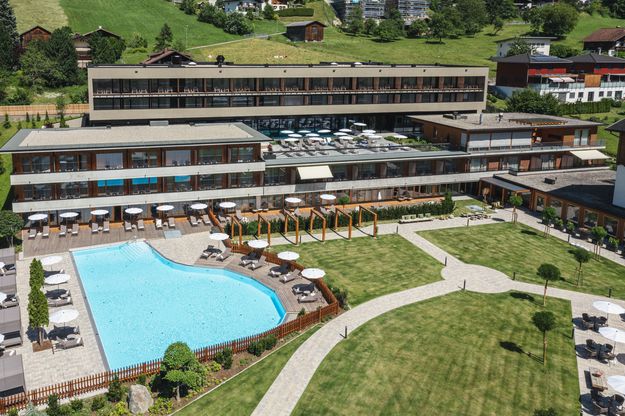 ALPENHOTEL MONTAFON ****S