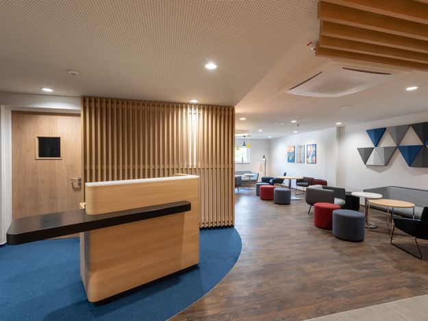 Holiday Inn Exppress Hamburg Süd A7 AS42