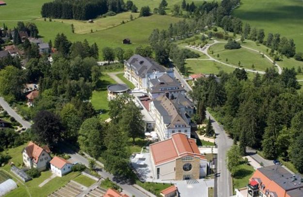 Steigenberger Hotel Der Sonnenhof